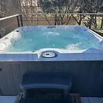 וילה De Standing Avec Piscine Et Jacuzzi *